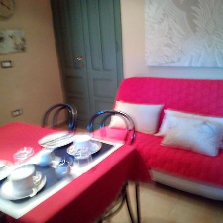 Il Giardino Di Emilio Bed and Breakfast Marrùbiu Eksteriør billede