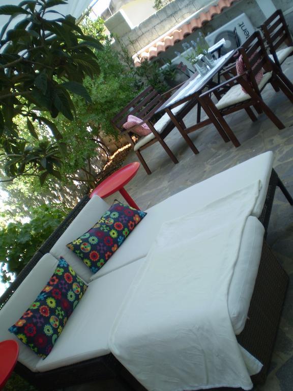Il Giardino Di Emilio Bed and Breakfast Marrùbiu Eksteriør billede